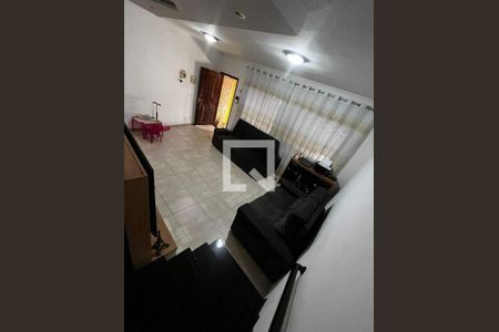 Casa à venda com 2 quartos, 140m² em Vila Nhocuné, São Paulo