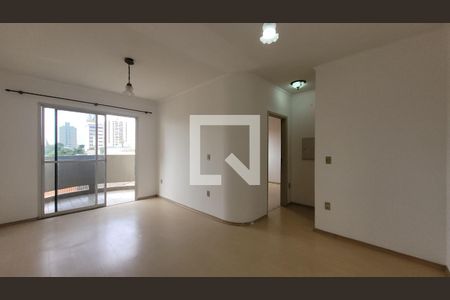 Sala de apartamento para alugar com 1 quarto, 80m² em Centro, Campinas