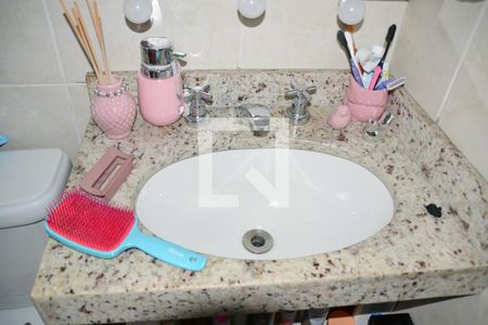 Apartamento à venda com 187m², 3 quartos e 3 vagasBanheiro Suíte 3