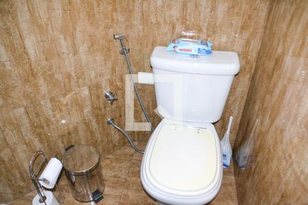 Apartamento à venda com 187m², 3 quartos e 3 vagasBanheiro Suíte 1