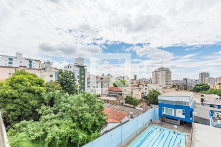 Sala 1 de apartamento para alugar com 3 quartos, 90m² em Nova Suíça, Belo Horizonte