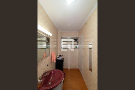 Banheiro da Casa 1 de casa à venda com 4 quartos, 400m² em Vila Carrao, São Paulo
