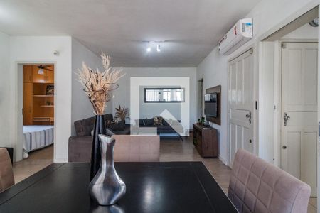 Sala de casa para alugar com 3 quartos, 153m² em Estreito, Florianópolis