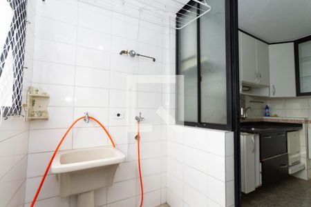 Apartamento à venda com 75m², 2 quartos e 2 vagas Apartamento à venda com 75m², 2 quartos e 2 vagasÁrea de Serviço