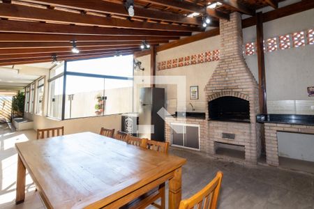 Apartamento à venda com 75m², 2 quartos e 2 vagas Apartamento à venda com 75m², 2 quartos e 2 vagasÁrea comum - Churrasqueira