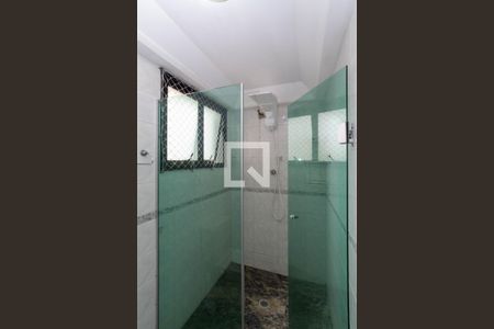 Apartamento à venda com 75m², 2 quartos e 2 vagas Apartamento à venda com 75m², 2 quartos e 2 vagasBanheiro da Suíte