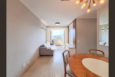 Sala de apartamento para alugar com 3 quartos, 74m² em Vila Nova Cachoeirinha, São Paulo