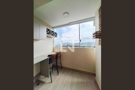 Sacada Sala de apartamento para alugar com 3 quartos, 74m² em Vila Nova Cachoeirinha, São Paulo
