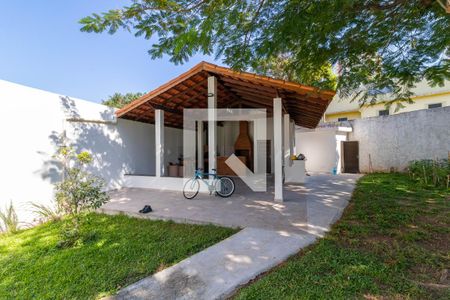 Apartamento à venda com 70m², 2 quartos e 1 vaga Apartamento à venda com 70m², 2 quartos e 1 vagaÁrea comum - Churrasqueira