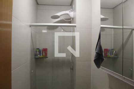 Banheiro de apartamento para alugar com 1 quarto, 44m² em Jardim Algarve, Alvorada