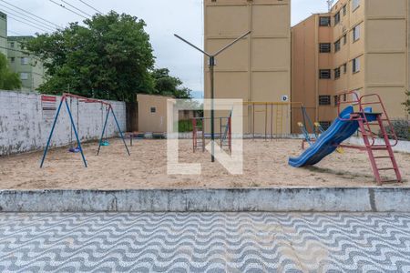 Apartamento à venda com 57m², 2 quartos e 1 vaga Apartamento à venda com 57m², 2 quartos e 1 vagaÁrea Comum - Playground