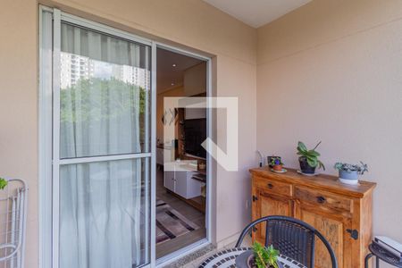 Sacada de apartamento à venda com 3 quartos, 74m² em Umuarama, Osasco