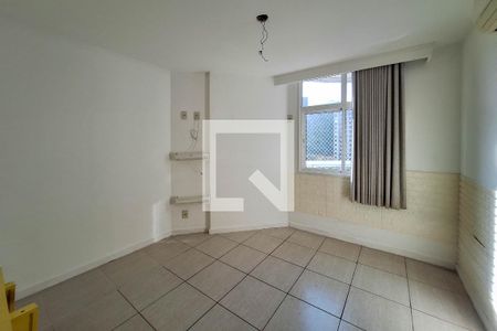 Quarto 1 de apartamento à venda com 2 quartos, 85m² em Santa Rosa, Niterói