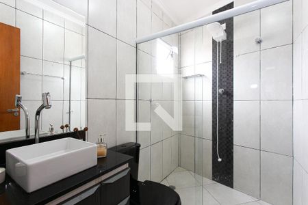 Banheiro da Suíte 1 de casa de condomínio à venda com 2 quartos, 86m² em Vila Euthalia, São Paulo