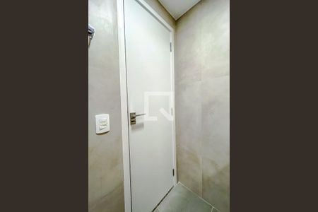 Banheiro de kitnet/studio para alugar com 1 quarto, 19m² em Vila Mariana, São Paulo