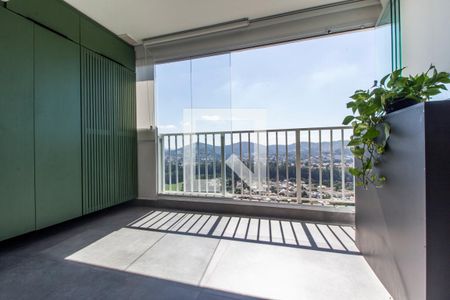 Varanda de apartamento à venda com 1 quarto, 54m² em Alphaville Empresarial, Barueri