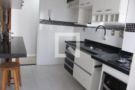 Apartamento para alugar com 61m², 2 quartos e 1 vaga Apartamento para alugar com 61m², 2 quartos e 1 vagaCozinha