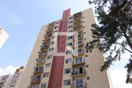 Apartamento para alugar com 61m², 2 quartos e 1 vaga Apartamento para alugar com 61m², 2 quartos e 1 vagaFachada