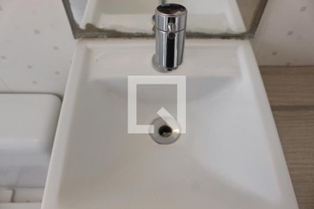 Apartamento para alugar com 61m², 2 quartos e 1 vaga Apartamento para alugar com 61m², 2 quartos e 1 vagaBanheiro