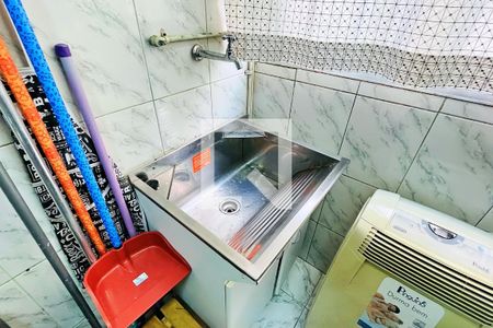 Apartamento à venda com 61m², 2 quartos e 1 vagaÁrea de Serviço