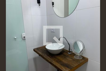 Banheiro da Suíte 1 de casa para alugar com 3 quartos, 280m² em Jardim da Glória, São Paulo