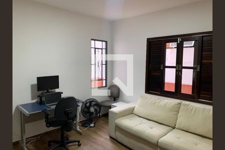 Suíte 1 de casa para alugar com 3 quartos, 280m² em Jardim da Glória, São Paulo