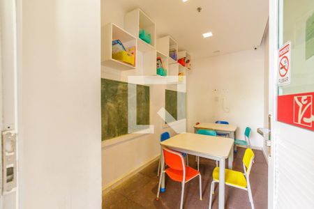 Apartamento para alugar com 64m², 2 quartos e 1 vaga Apartamento para alugar com 64m², 2 quartos e 1 vagaÁrea Comum Brinquedoteca