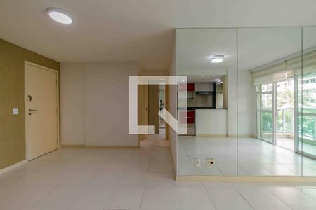 Apartamento para alugar com 64m², 2 quartos e 1 vaga Apartamento para alugar com 64m², 2 quartos e 1 vagaSala