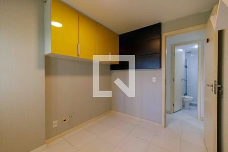 Apartamento para alugar com 64m², 2 quartos e 1 vaga Apartamento para alugar com 64m², 2 quartos e 1 vagaQuarto