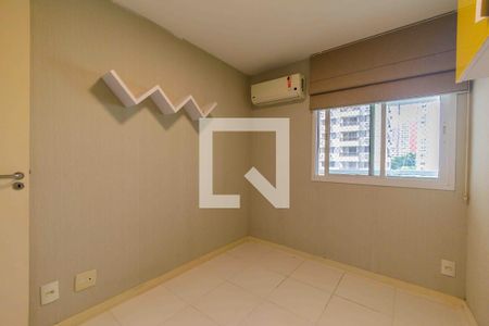 Quarto de apartamento para alugar com 2 quartos, 64m² em Barra da Tijuca, Rio de Janeiro