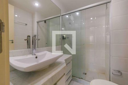 Apartamento para alugar com 64m², 2 quartos e 1 vaga Apartamento para alugar com 64m², 2 quartos e 1 vagaBanheiro da Suíte