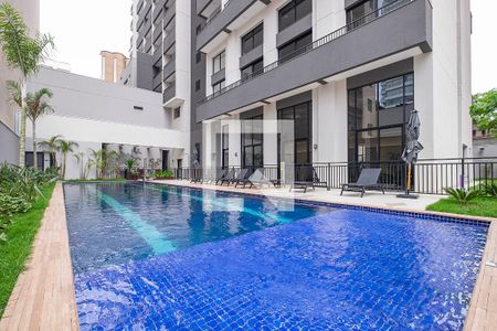 Studio para alugar com 25m², 1 quarto e sem vaga Studio para alugar com 25m², 1 quarto e sem vagaPiscina