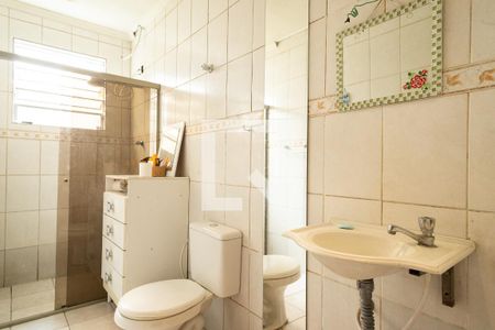 Casa à venda com 146m², 3 quartos e 3 vagas Casa à venda com 146m², 3 quartos e 3 vagasBanheiro Social