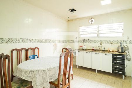Casa à venda com 146m², 3 quartos e 3 vagas Casa à venda com 146m², 3 quartos e 3 vagasCozinha