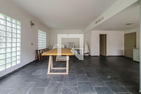 Apartamento à venda com 134m², 3 quartos e 1 vagaSalão de Festas