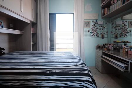 Casa à venda com 320m², 4 quartos e 4 vagasQuarto 