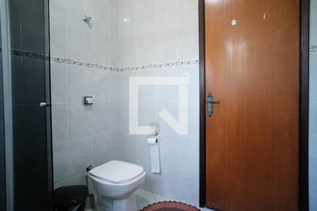 Casa à venda com 320m², 4 quartos e 4 vagasBanheiro