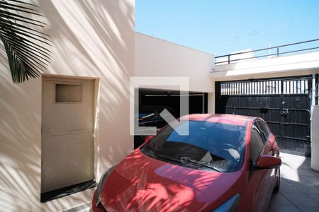Casa à venda com 320m², 4 quartos e 4 vagasGaragem 