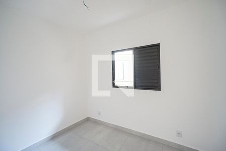 Quarto 01 de apartamento para alugar com 2 quartos, 42m² em Chácara Santo Antônio (zona Leste), São Paulo