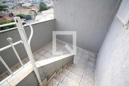 Casa à venda com 300m², 5 quartos e 3 vagasEscada 2