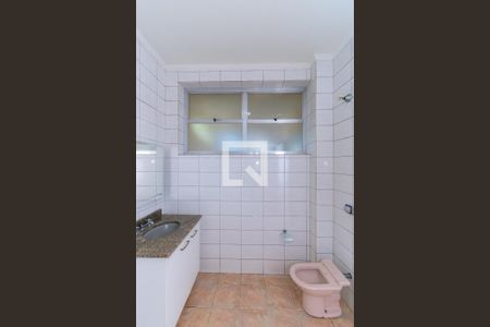 Casa à venda com 240m², 4 quartos e sem vagaBanheiro