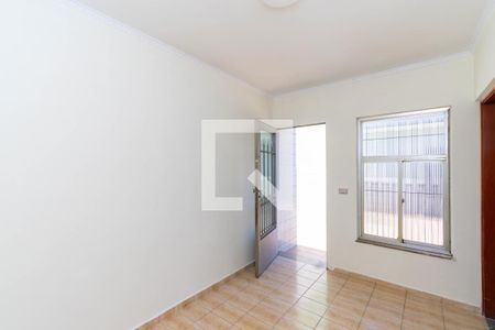 Casa à venda com 240m², 4 quartos e sem vagaEdícula - Sala