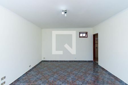 Casa à venda com 240m², 4 quartos e sem vagaEdícula - Suíte