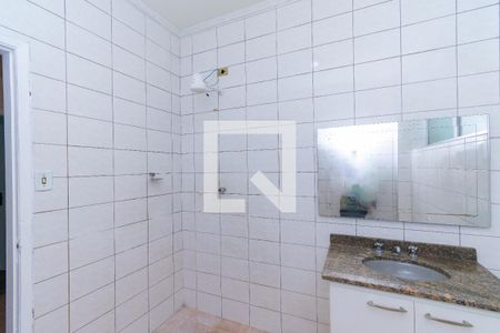 Casa à venda com 240m², 4 quartos e sem vagaBanheiro