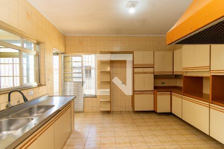 Casa à venda com 240m², 4 quartos e sem vagaCozinha 