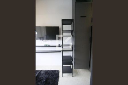 Sala de apartamento para alugar com 1 quarto, 25m² em Moema, São Paulo