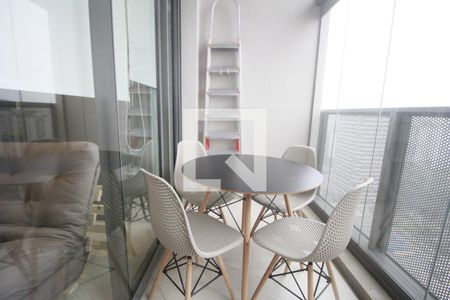 Apartamento à venda com 25m², 1 quarto e sem vagaVaranda