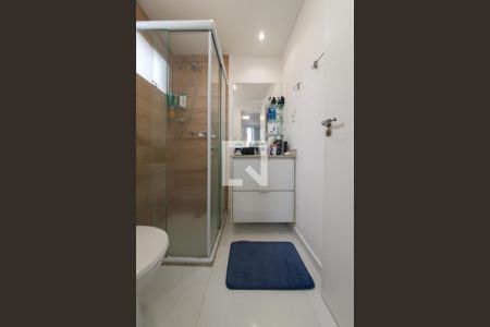 Apartamento à venda com 66m², 3 quartos e 1 vaga Apartamento à venda com 66m², 3 quartos e 1 vagaBanheiro 2