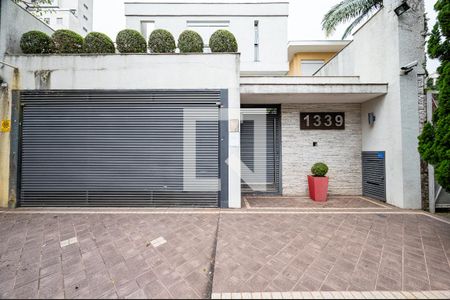Fachada de casa à venda com 4 quartos, 600m² em Planalto Paulista, São Paulo