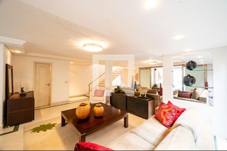 Sala de casa à venda com 4 quartos, 600m² em Planalto Paulista, São Paulo